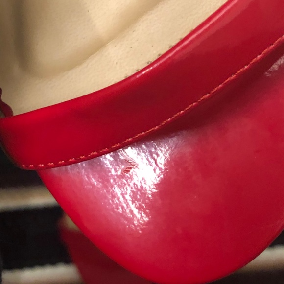 Red strap heels - Picture 10 of 12